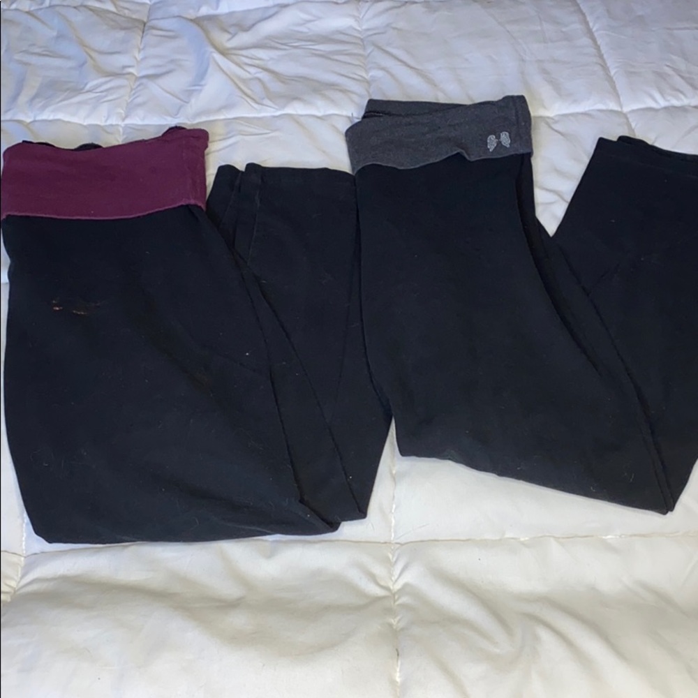 Lot of bootcut Victoria’s Secret yoga pants-short*